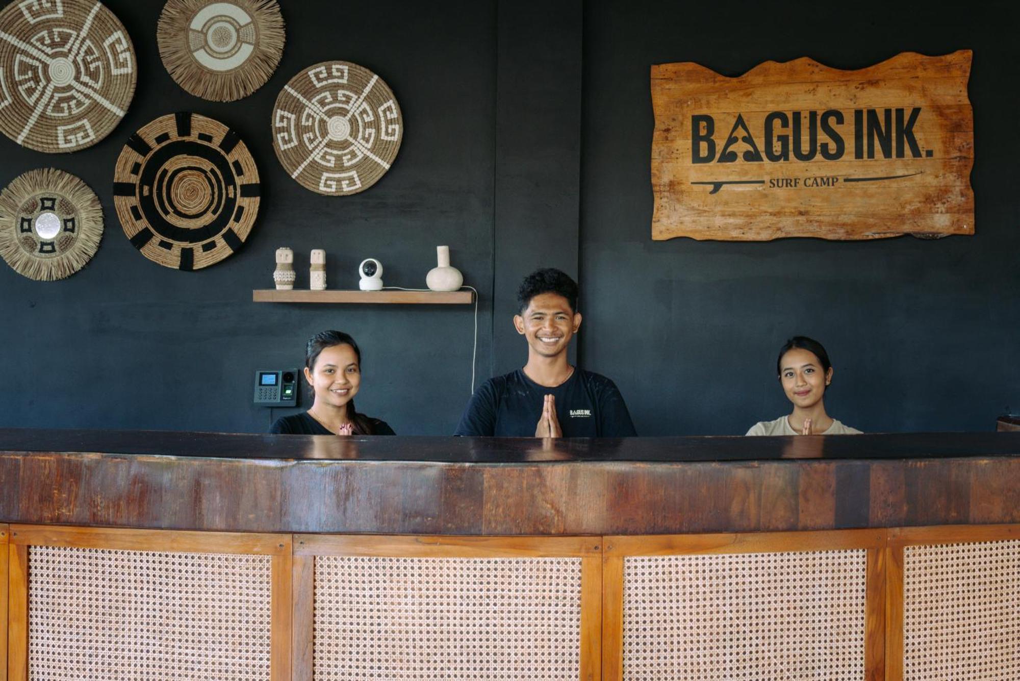 Hostel Bagus Ink Surf Camp Uluwatu Exterior foto