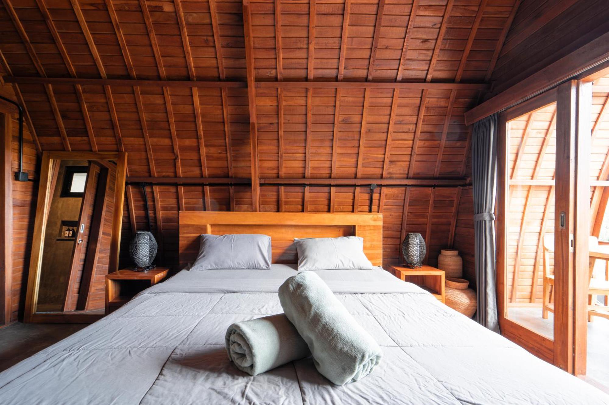 Hostel Bagus Ink Surf Camp Uluwatu Exterior foto
