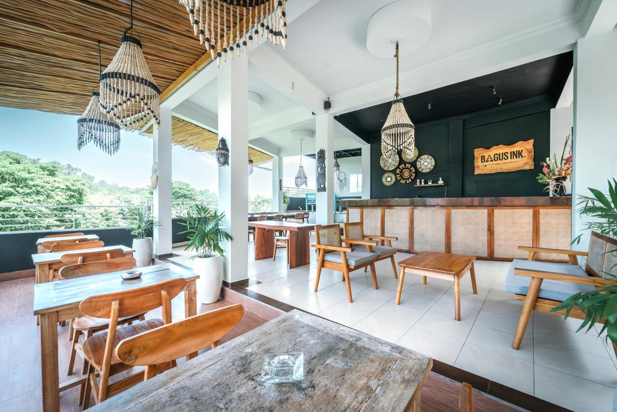 Hostel Bagus Ink Surf Camp Uluwatu Exterior foto